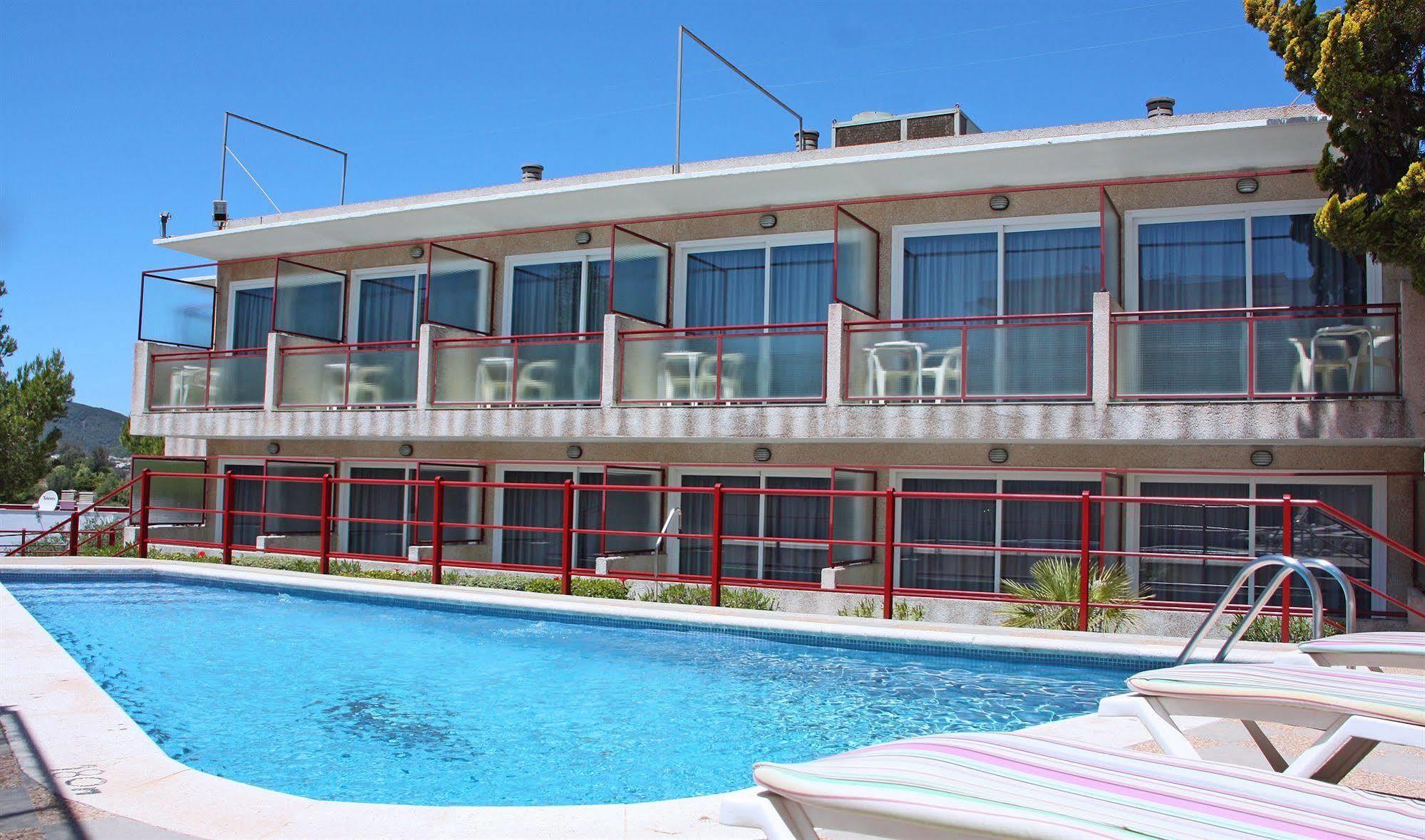 Hostal Molins Park Ibiza Town Exterior photo